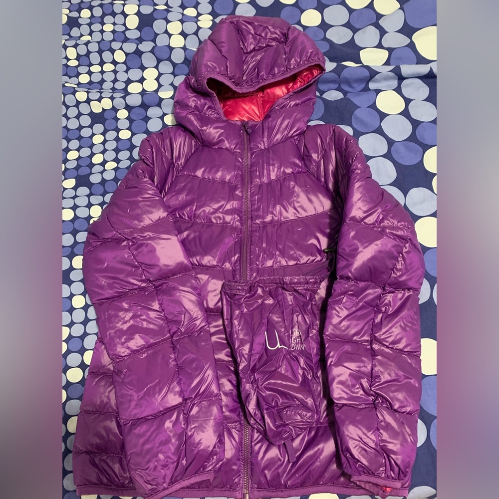 Uniqlo ultra light down jacket
